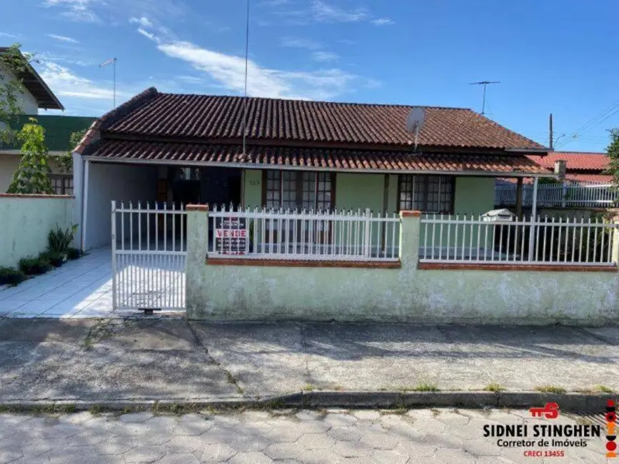 Foto 3 de Casa com 3 quartos à venda, 136m2 em Balneario Barra Do Sul - SC