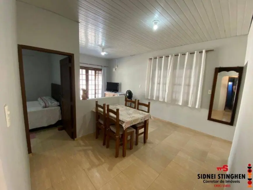 Foto 8 de Casa com 3 quartos à venda, 136m2 em Balneario Barra Do Sul - SC