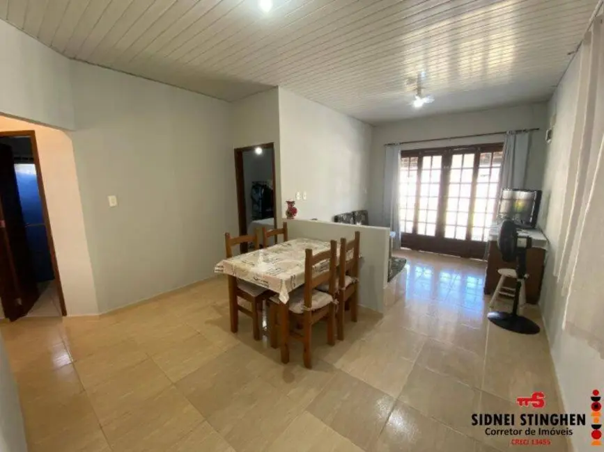 Foto 5 de Casa com 3 quartos à venda, 136m2 em Balneario Barra Do Sul - SC