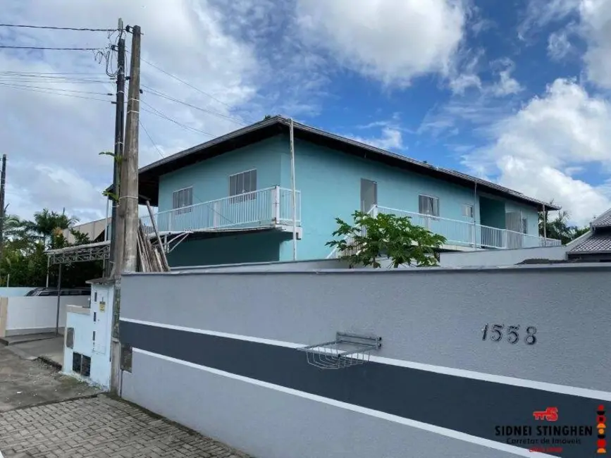 Foto 4 de Casa com 5 quartos à venda, 357m2 em Centro, Balneario Barra Do Sul - SC