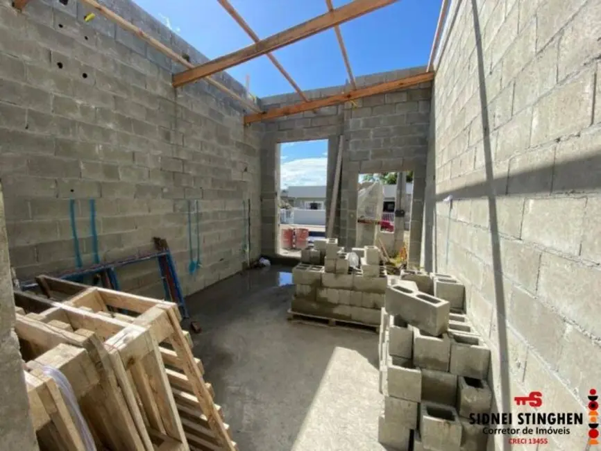 Foto 6 de Casa com 3 quartos à venda, 65m2 em Centro, Balneario Barra Do Sul - SC