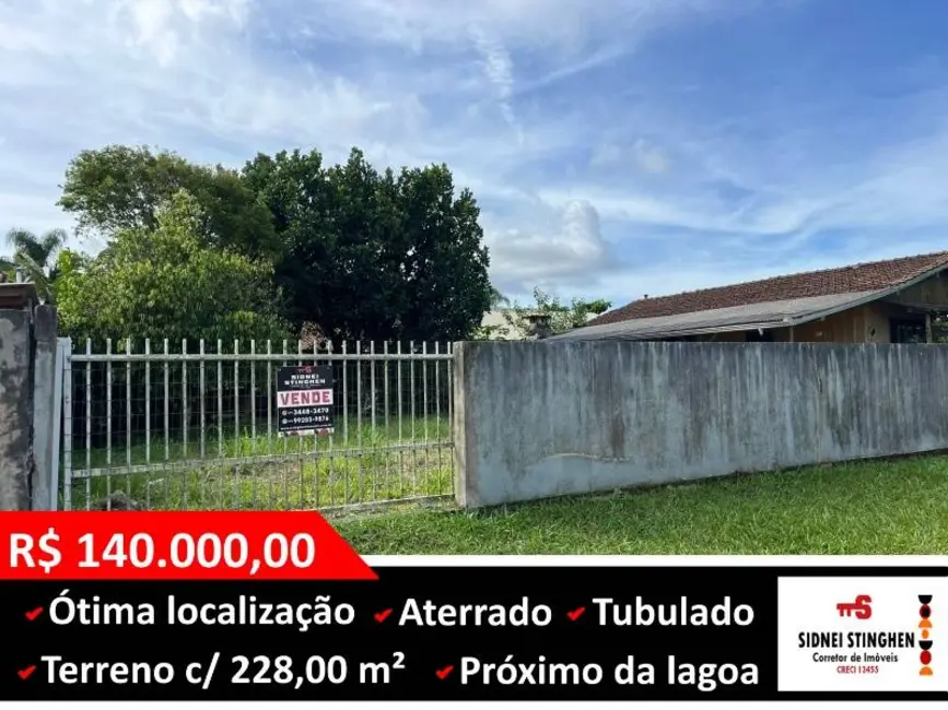 Foto 1 de Terreno / Lote à venda, 228m2 em Balneario Barra Do Sul - SC