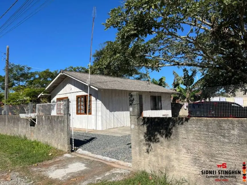 Foto 4 de Casa com 2 quartos à venda, 48m2 em Balneario Barra Do Sul - SC
