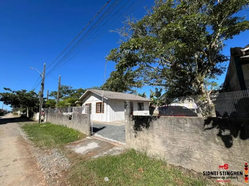 Foto 7 de Casa com 2 quartos à venda, 48m2 em Balneario Barra Do Sul - SC