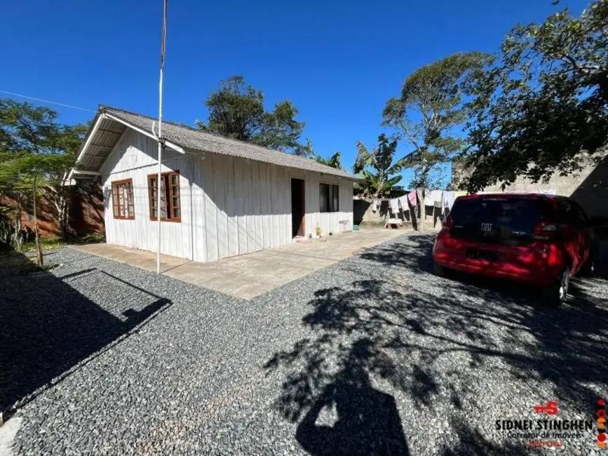 Foto 2 de Casa com 2 quartos à venda, 48m2 em Balneario Barra Do Sul - SC