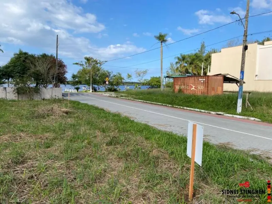 Foto 2 de Terreno / Lote à venda, 300m2 em Balneario Barra Do Sul - SC