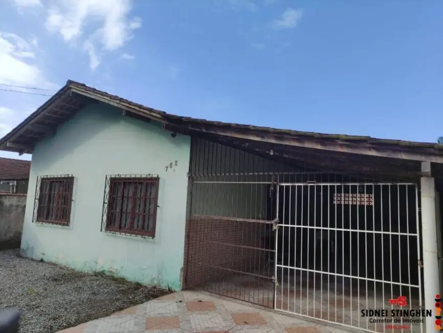 Foto 2 de Casa com 4 quartos à venda, 148m2 em Balneario Barra Do Sul - SC