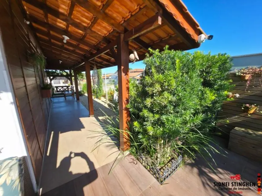Foto 7 de Casa com 2 quartos à venda, 132m2 em Balneario Barra Do Sul - SC
