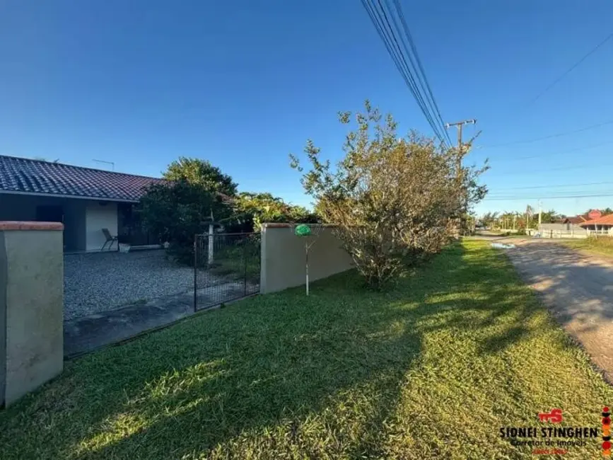 Casa com 2 quartos à venda, 113m2 em Balneario Barra Do Sul - SC - imagem 4 Foto 4 de Casa com 2 quartos à venda, 113m2 em Balneario Barra Do Sul - SC