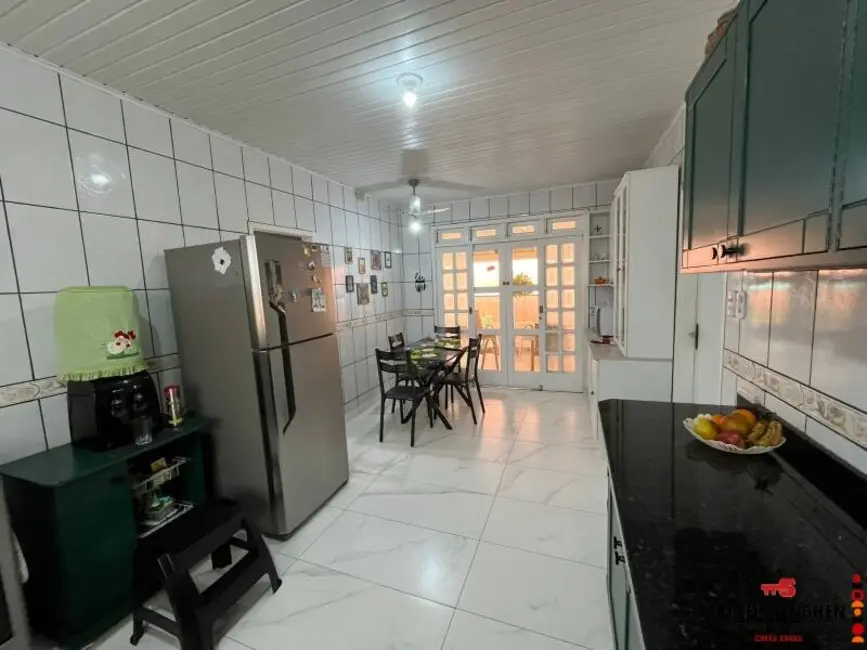 Foto 7 de Casa com 2 quartos à venda, 185m2 em Balneario Barra Do Sul - SC