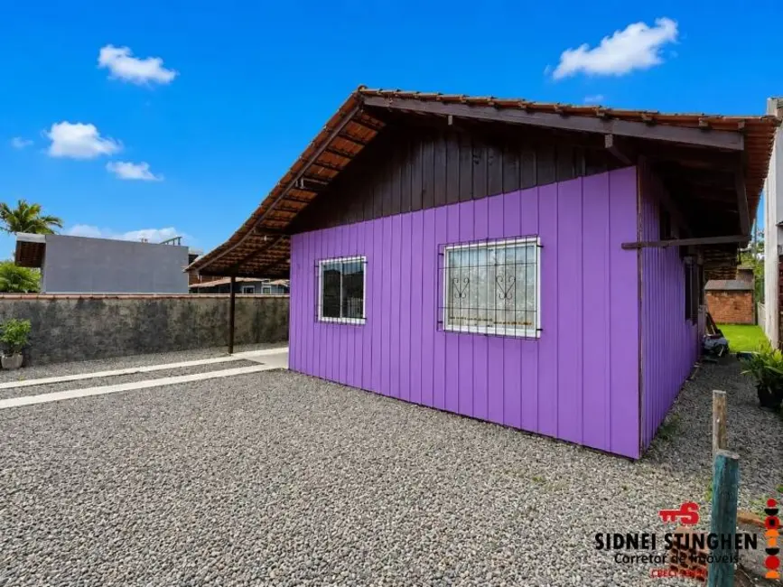 Foto 2 de Casa com 2 quartos à venda, 80m2 em Balneario Barra Do Sul - SC