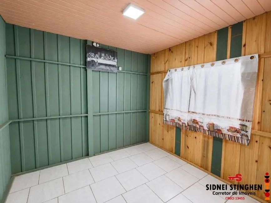 Foto 7 de Casa com 2 quartos à venda, 80m2 em Balneario Barra Do Sul - SC