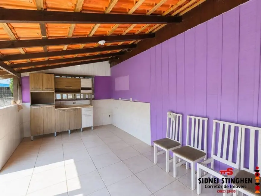 Foto 3 de Casa com 2 quartos à venda, 80m2 em Balneario Barra Do Sul - SC