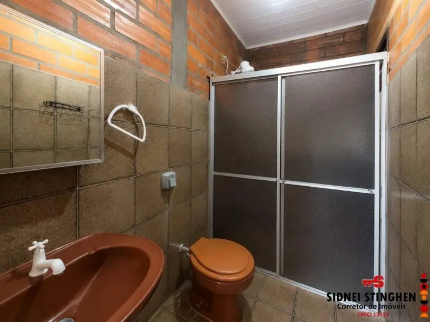 Foto 7 de Casa com 5 quartos à venda, 240m2 em Centro, Balneario Barra Do Sul - SC