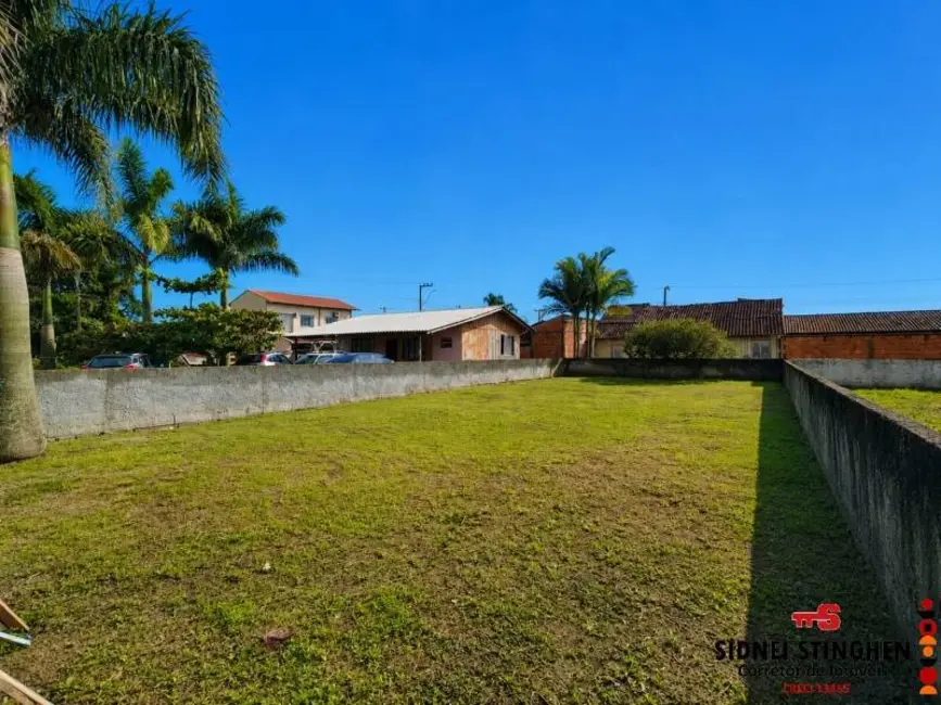 Foto 2 de Terreno / Lote à venda, 300m2 em Centro, Balneario Barra Do Sul - SC