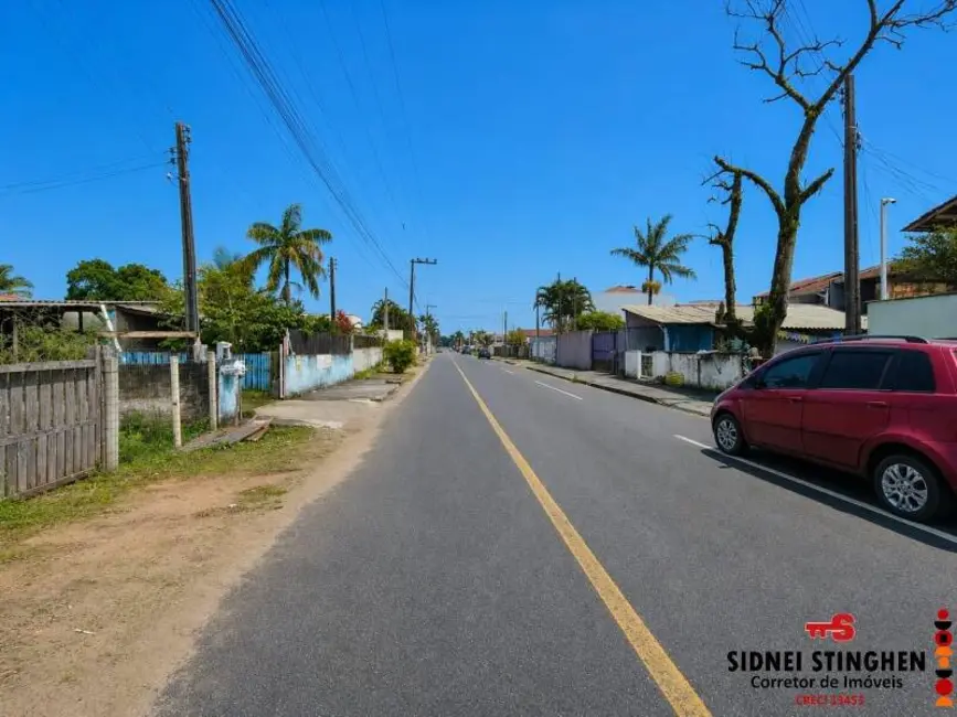 Foto 3 de Terreno / Lote à venda, 360m2 em Balneario Barra Do Sul - SC