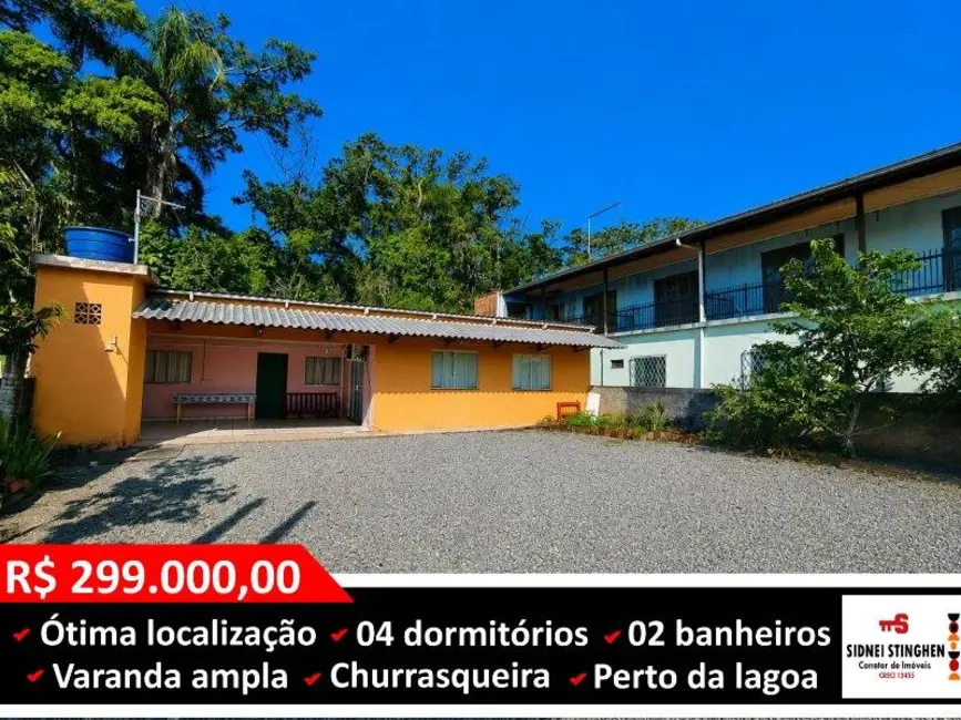 Foto 1 de Casa com 4 quartos à venda, 80m2 em Balneario Barra Do Sul - SC
