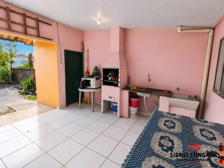 Foto 4 de Casa com 4 quartos à venda, 80m2 em Balneario Barra Do Sul - SC