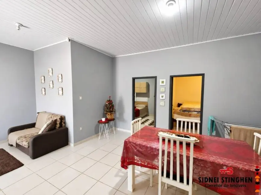 Casa com 2 quartos à venda, 99m2 em Centro, Balneario Barra Do Sul - SC - imagem 6 Foto 6 de Casa com 2 quartos à venda, 99m2 em Centro, Balneario Barra Do Sul - SC