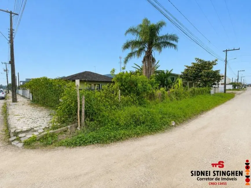 Foto 5 de Terreno / Lote à venda, 325m2 em Balneario Barra Do Sul - SC