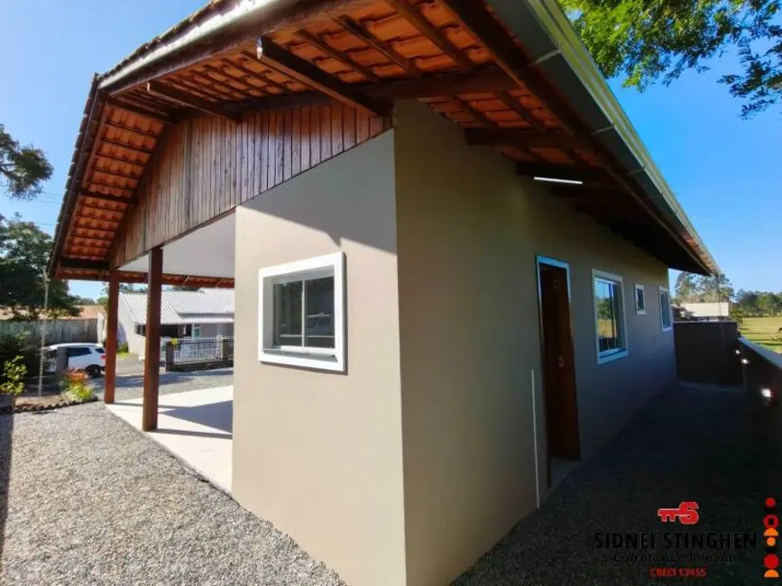 Foto 5 de Casa com 2 quartos à venda, 90m2 em Balneario Barra Do Sul - SC