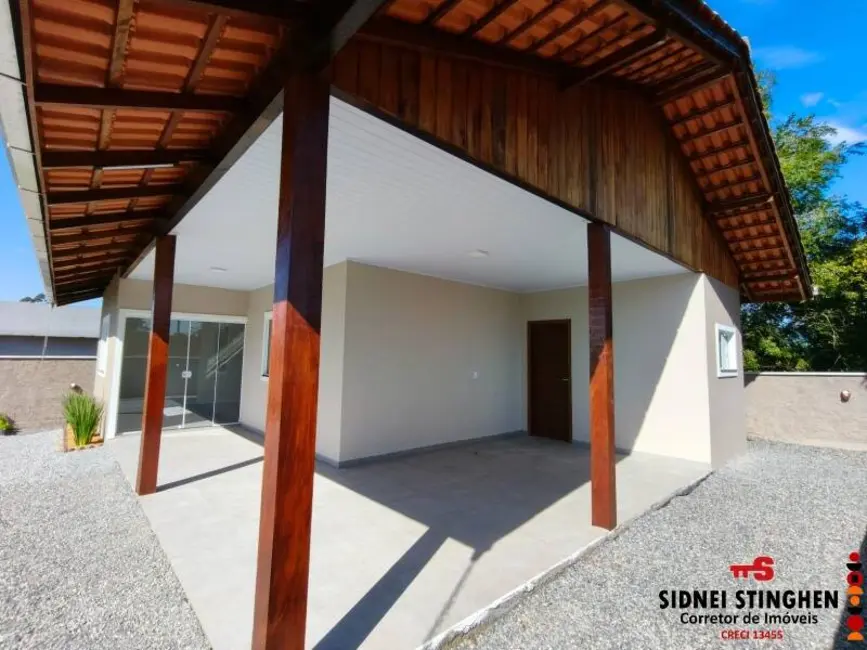 Foto 6 de Casa com 2 quartos à venda, 90m2 em Balneario Barra Do Sul - SC