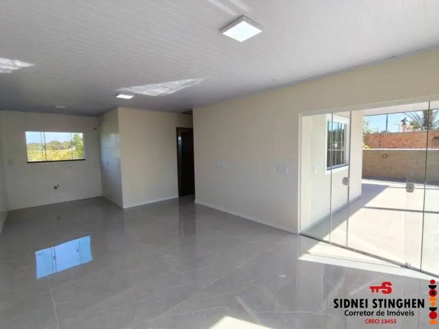 Foto 8 de Casa com 2 quartos à venda, 90m2 em Balneario Barra Do Sul - SC