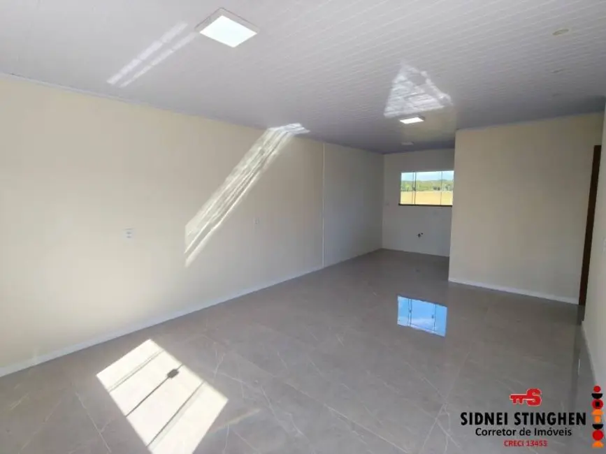 Foto 9 de Casa com 2 quartos à venda, 90m2 em Balneario Barra Do Sul - SC