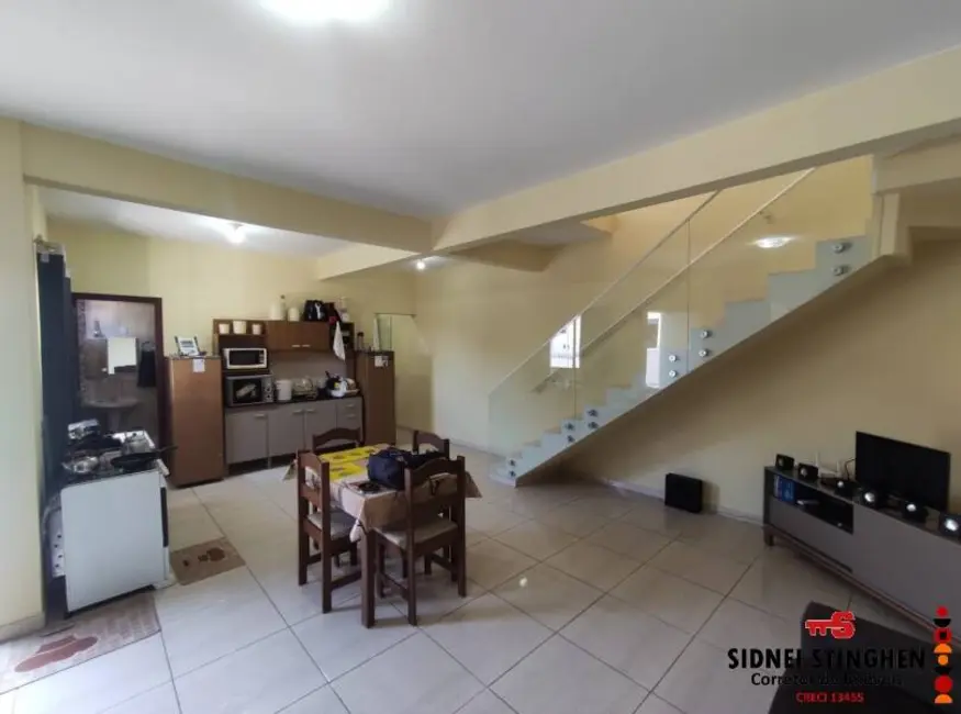 Foto 6 de Casa com 2 quartos à venda, 89m2 em Balneario Barra Do Sul - SC