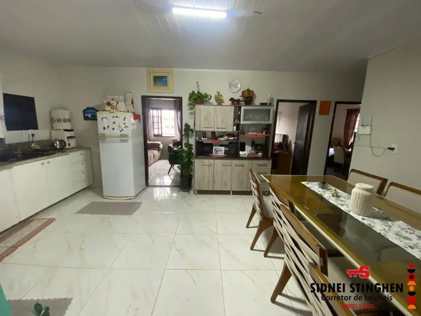 Foto 6 de Casa com 4 quartos à venda, 110m2 em Balneario Barra Do Sul - SC
