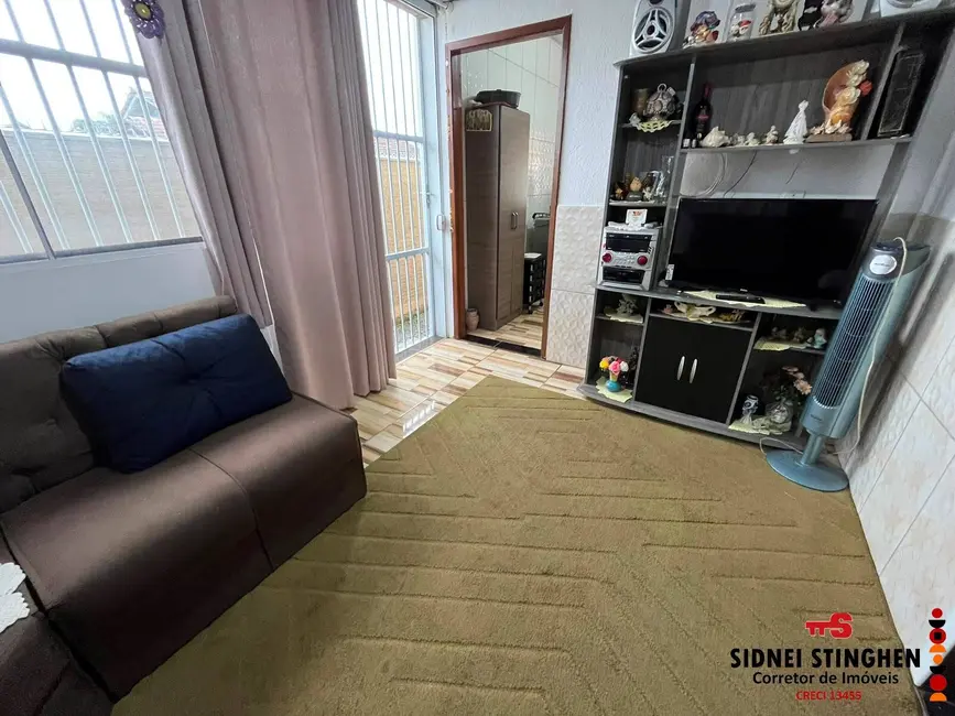 Foto 8 de Casa com 3 quartos à venda, 139m2 em Balneario Barra Do Sul - SC