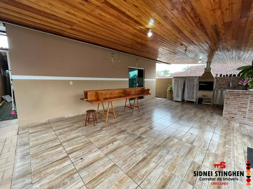 Foto 4 de Casa com 3 quartos à venda, 139m2 em Balneario Barra Do Sul - SC