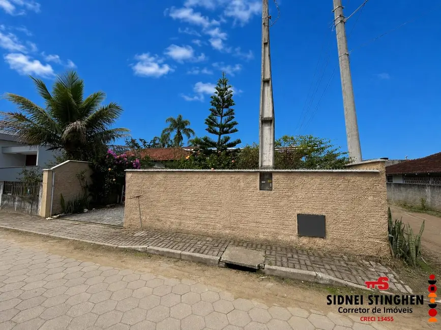 Foto 3 de Casa com 3 quartos à venda, 139m2 em Balneario Barra Do Sul - SC
