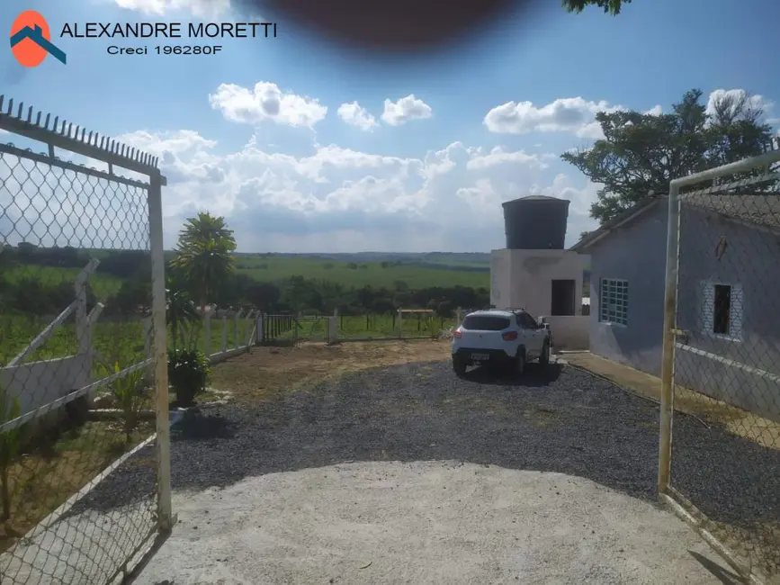 Foto 6 de Chácara com 2 quartos à venda e para alugar, 1800m2 em Aracoiaba Da Serra - SP