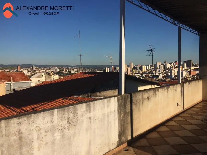 Casa com 3 quartos à venda, 260m2 em Vila Santana, Sorocaba - SP - imagem 6 Foto 6 de Casa com 3 quartos à venda, 260m2 em Vila Santana, Sorocaba - SP