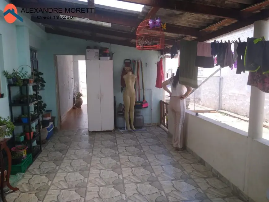 Casa com 3 quartos à venda, 250m2 em Jardim Planalto, Sorocaba - SP - imagem 7 Foto 7 de Casa com 3 quartos à venda, 250m2 em Jardim Planalto, Sorocaba - SP