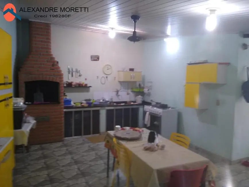 Casa com 3 quartos à venda, 250m2 em Jardim Planalto, Sorocaba - SP - imagem 6 Foto 6 de Casa com 3 quartos à venda, 250m2 em Jardim Planalto, Sorocaba - SP