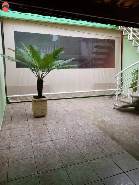 Casa com 3 quartos à venda, 210m2 em Vila Helena, Sorocaba - SP - imagem 6 Foto 6 de Casa com 3 quartos à venda, 210m2 em Vila Helena, Sorocaba - SP