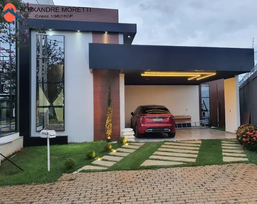 Casa com 3 quartos à venda, 300m2 em Jardim Novo Horizonte, Sorocaba - SP - imagem 3 Foto 3 de Casa com 3 quartos à venda, 300m2 em Jardim Novo Horizonte, Sorocaba - SP