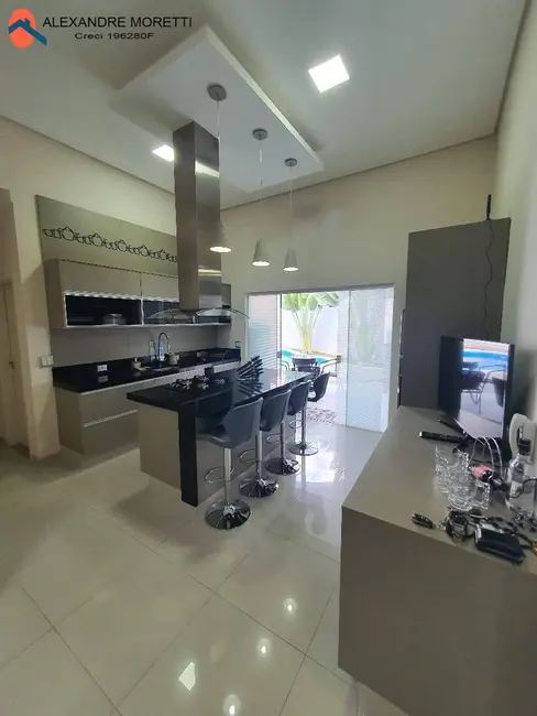 Casa com 3 quartos à venda, 300m2 em Jardim Novo Horizonte, Sorocaba - SP - imagem 5 Foto 5 de Casa com 3 quartos à venda, 300m2 em Jardim Novo Horizonte, Sorocaba - SP