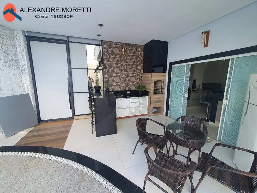 Casa com 3 quartos à venda, 300m2 em Jardim Novo Horizonte, Sorocaba - SP - imagem 8 Foto 8 de Casa com 3 quartos à venda, 300m2 em Jardim Novo Horizonte, Sorocaba - SP