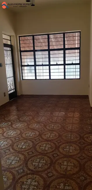 Casa com 2 quartos à venda, 191m2 em Jardim Santa Rosália, Sorocaba - SP - imagem 5 Foto 5 de Casa com 2 quartos à venda, 191m2 em Jardim Santa Rosália, Sorocaba - SP