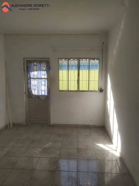 Foto 13 de Casa com 2 quartos para alugar, 250m2 em Jardim Atílio Silvano, Sorocaba - SP