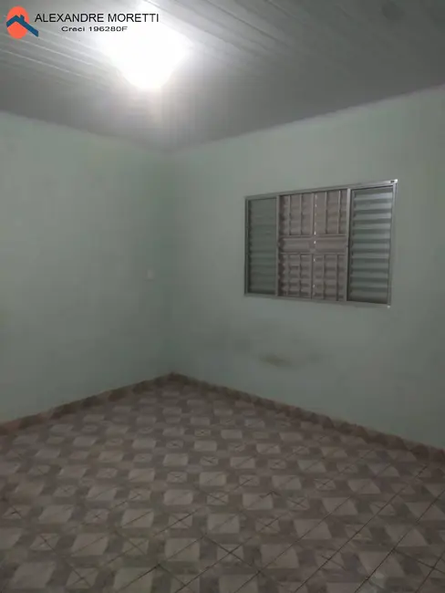 Foto 14 de Casa com 2 quartos para alugar, 250m2 em Jardim Atílio Silvano, Sorocaba - SP