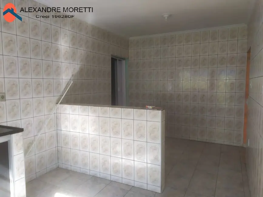 Foto 9 de Casa com 2 quartos para alugar, 250m2 em Jardim Atílio Silvano, Sorocaba - SP