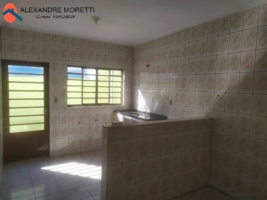 Foto 8 de Casa com 2 quartos para alugar, 250m2 em Jardim Atílio Silvano, Sorocaba - SP