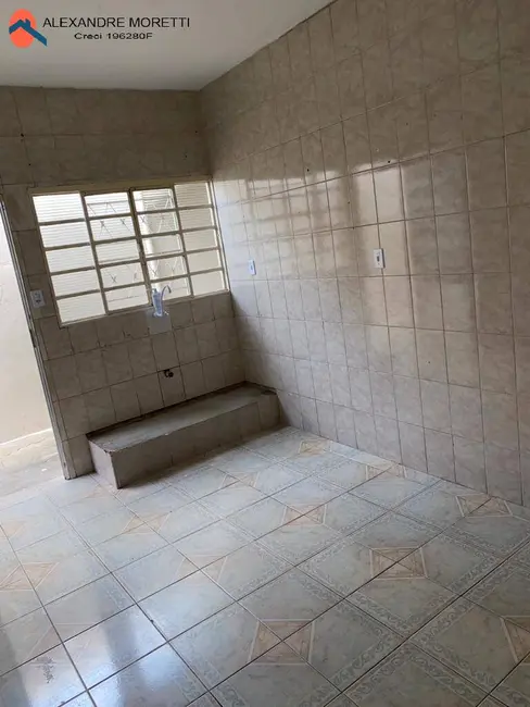 Casa com 2 quartos à venda, 126m2 em Jardim Santa Marina, Sorocaba - SP - imagem 6 Foto 6 de Casa com 2 quartos à venda, 126m2 em Jardim Santa Marina, Sorocaba - SP