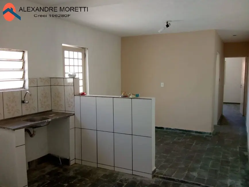 Foto 3 de Casa com 2 quartos para alugar, 125m2 em Parque das Laranjeiras, Sorocaba - SP