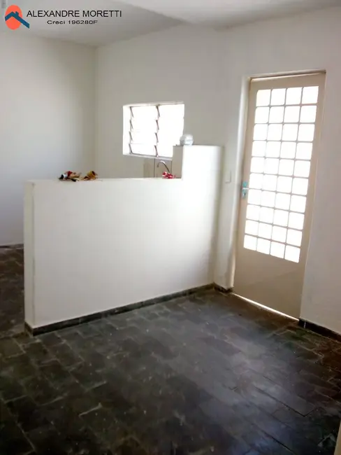 Foto 4 de Casa com 2 quartos para alugar, 125m2 em Parque das Laranjeiras, Sorocaba - SP