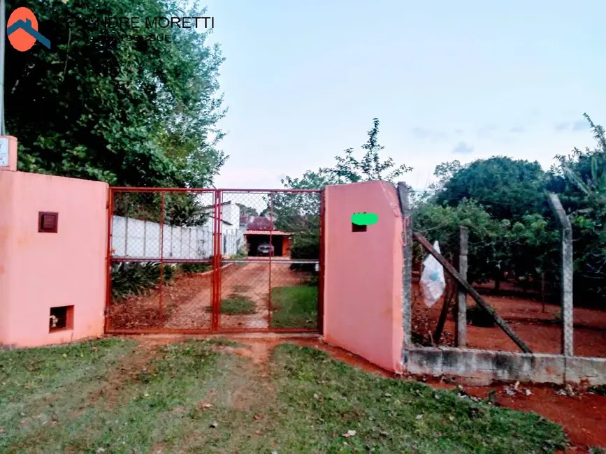 Foto 1 de Chácara com 2 quartos à venda, 1100m2 em Aracoiaba Da Serra - SP